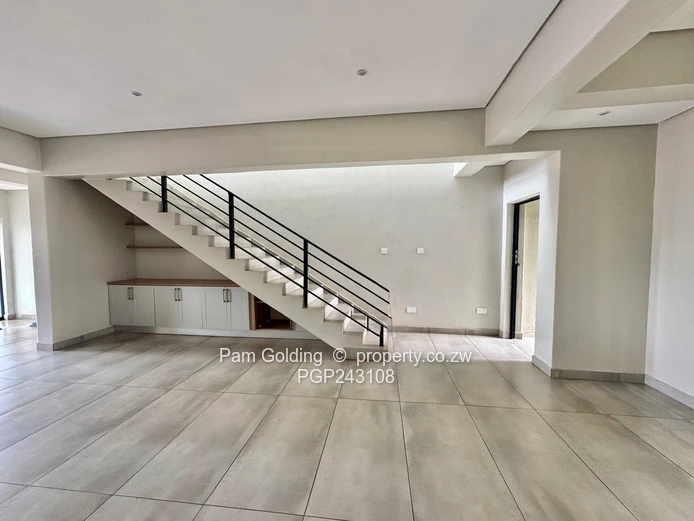 Upmarket duplex apartments to let - Helensvale 