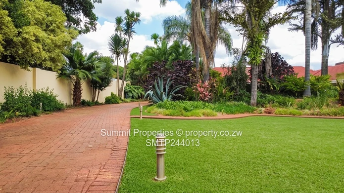 Luxury 4 bedroomed Family Home for Sale 