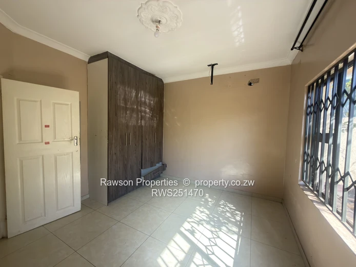 Kutandara Estate Family Home For sale (Sole Mandate)