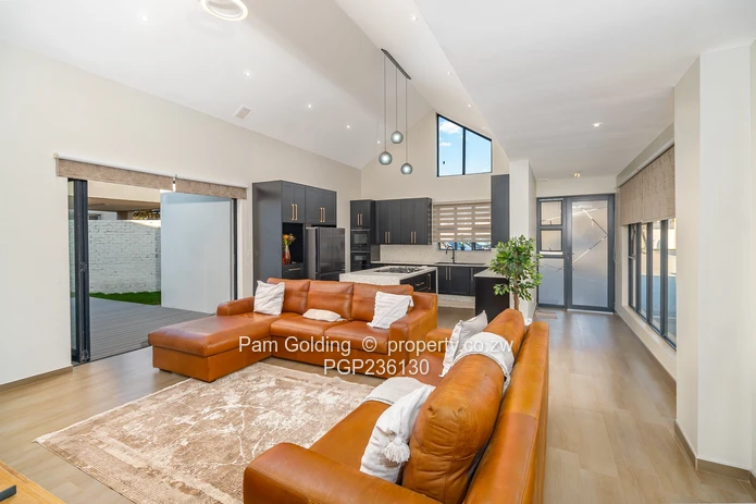 Beautiful 4 Bedroom Townhouse - Golda Villas - SOLE MANDATE (Sole Mandate)