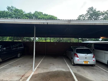 3 Bedroom Flat & Apartment