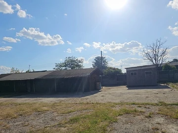 Warehouse & Factory