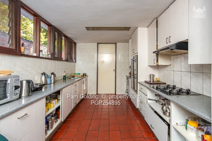 Prime Upper East Road Commercial Opportunity (Sole Mandate)