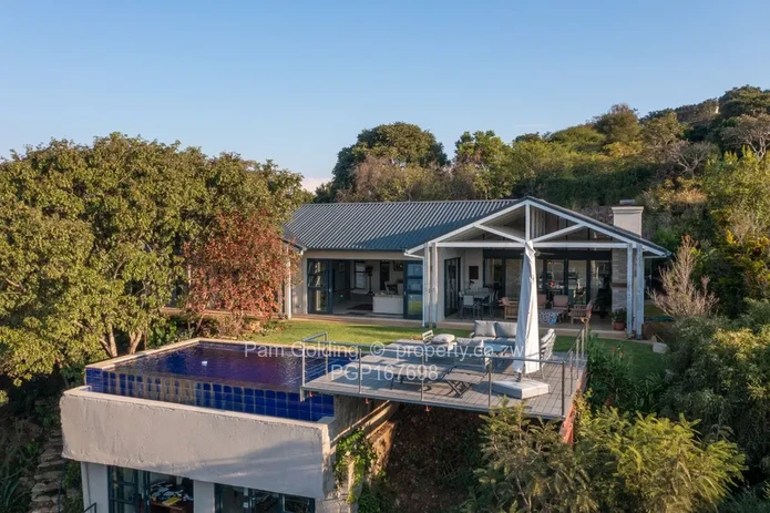 Contemporary Home On Price Drive - Exquisite Views