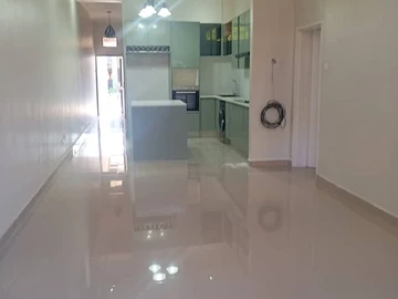 3 Bedroom Garden Flat