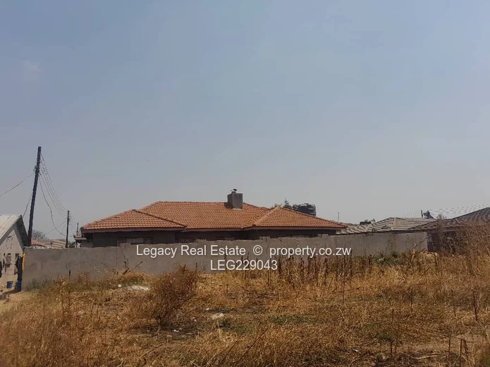 Ruwa Stand with Developer Cession