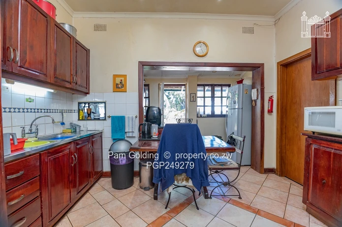 avondale property on an acre (Sole Mandate)