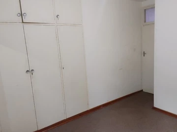 3 Bedroom Flat & Apartment