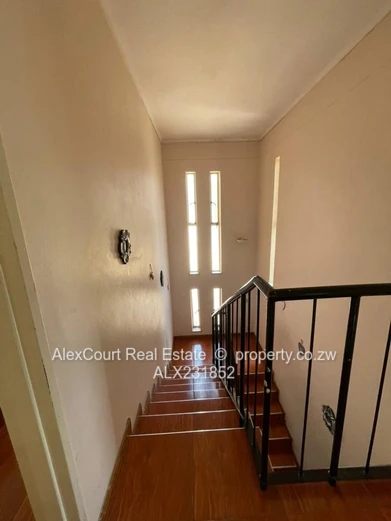 Well-Kept Townhouse Flat in Mt Pleasant