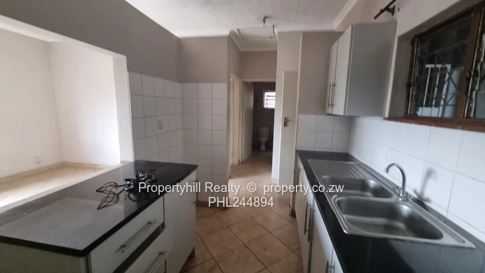 Vacant Flat Available For Immediate Occupation  (Sole Mandate)