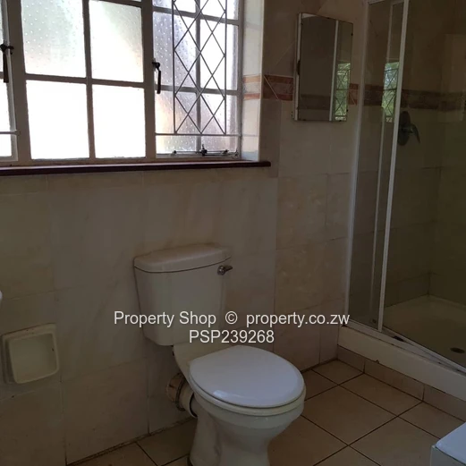 Family Home in A Leafy Suburb!