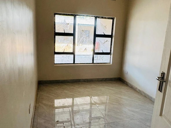 3 Bedroom Garden Flat