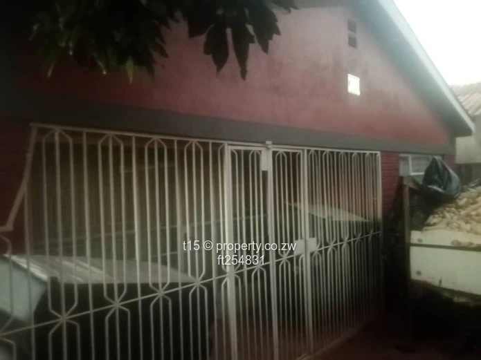 Renovated 4-Bed Gated Home in Dzivarasekwa, Harare
