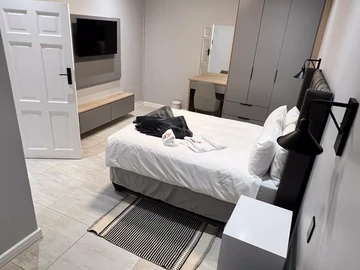 5 Bedroom Townhouse Complex