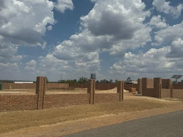 Stands & Residential Land