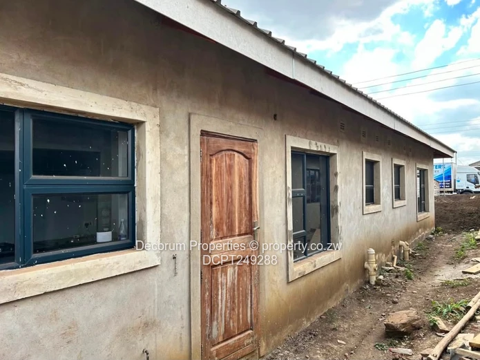 ?? *Rainham House for Sale – US$70,000*