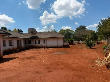 5 Bedroom House