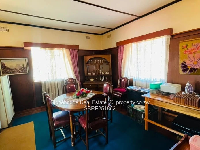 3 Bedroomed House in Newton West for sale