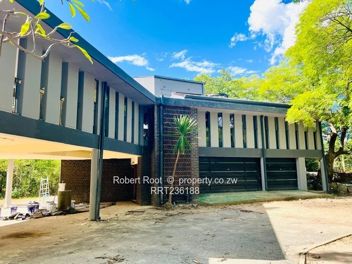 5 bed Commercial and Residential property in Sentosa