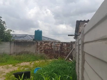 Prime 377 m² (With Title Deed) Land for Sale in Stoneridge, Harare South