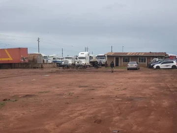 Commercial & Industrial Land