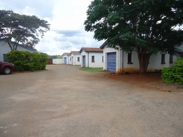 3 Bedroom Garden Flat