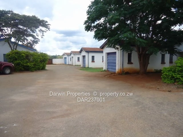 Well Positioned Cluster With Upgrade Potential Or Immediate Rental Income