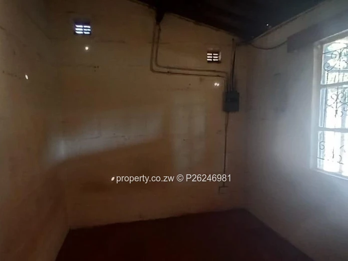 A two bedroomed corehouse to let in Glenorah Surbub