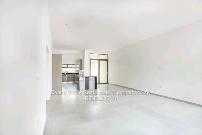 Modern 3 Bed, 2 Bath Flat in Borrowdale with Borehole