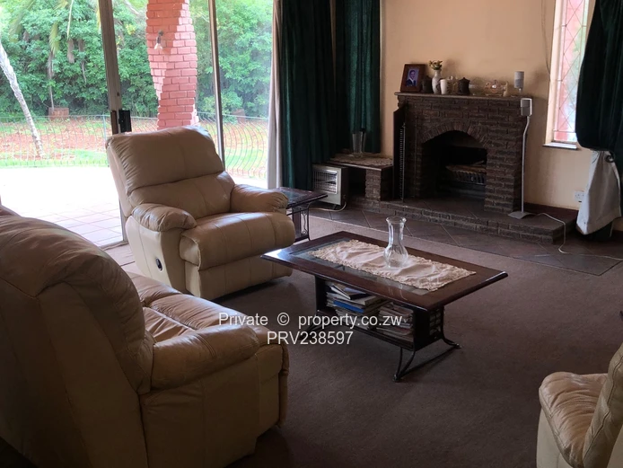 4 Bedroom Family Home in Vibrant Greystone Park (Sole Mandate)