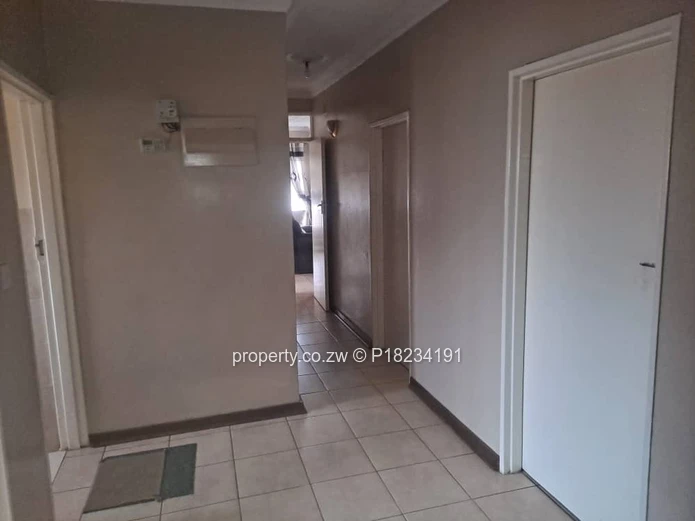 Tynwald, Harare West Spacious 4 bed home. 