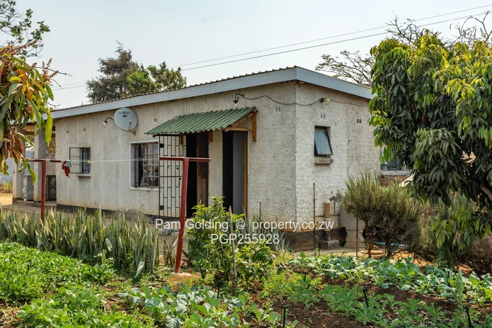 1.25HA Agricultural Plot Along Bulawayo Rd
