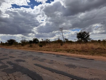 Farm & Agricultural Land