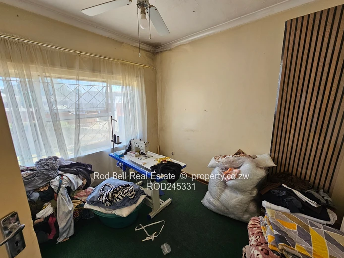 Semi-detached 3-bedroom, duplex garden Flat