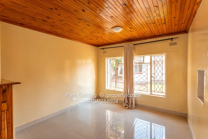 Perfect family home (Sole Mandate)