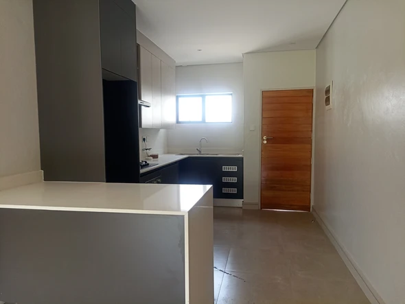 Flat & Apartment