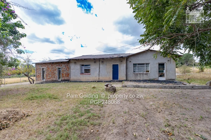 10-Acre Country Estate in Arcturus. (Sole Mandate)