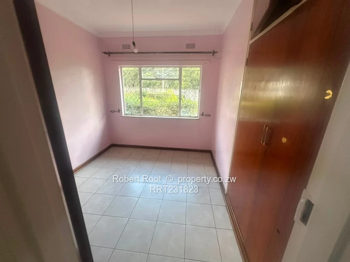 Neat 4 bed home in Borrowdale