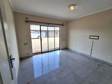 36 Bedroom Flat & Apartment