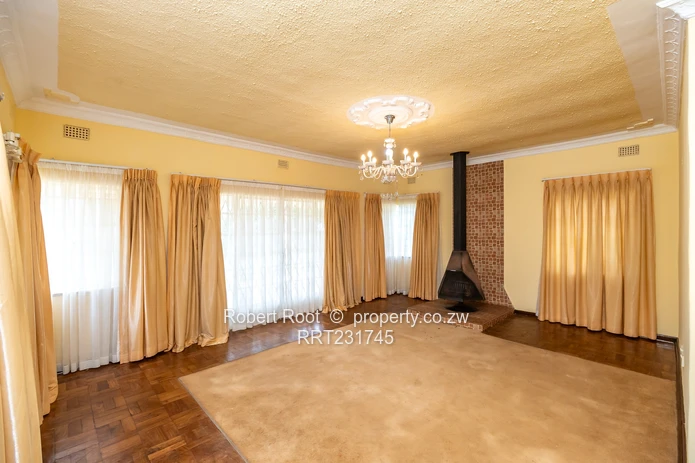 Prime office space along Ascot Road Avondale West!