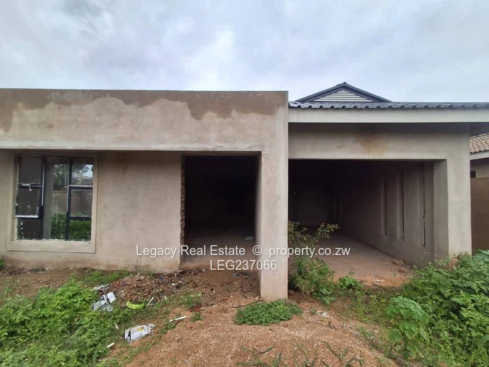 Affordable 3-Bed Cold Comfort House – Main Ensuite & Garage.