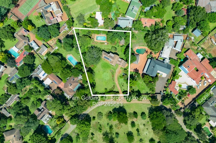 Charming Double-Storey Residence in Alexandra Park For Sale (Sole Mandate)