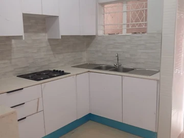 2 Bedroom Flat & Apartment