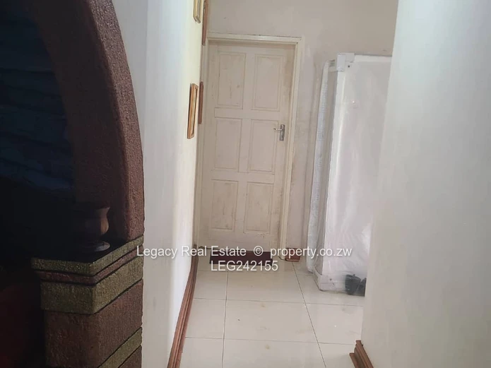 Beautiful Marlborough Family Home with Borehole & Solar Power