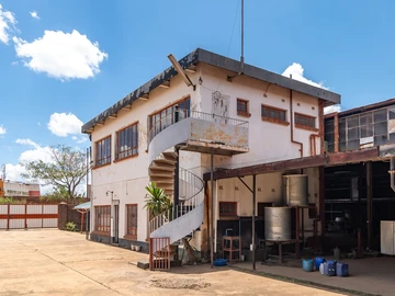 Warehouse & Factory