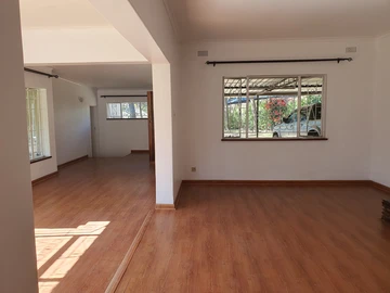 6 Bedroom House