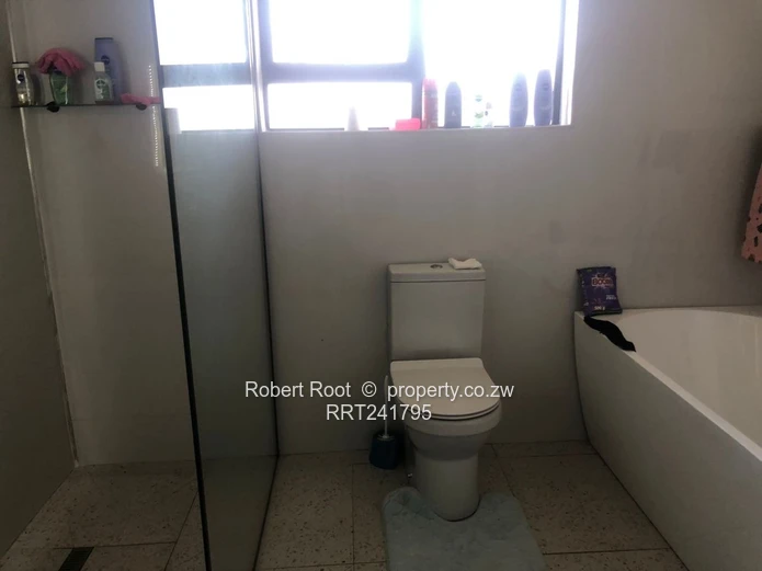 Pomona City 2 bed cottage for sale