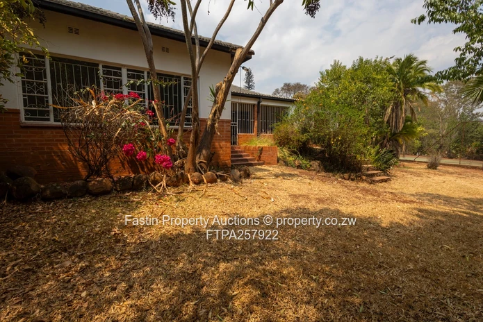 Prime Property for redevelopment - ONLINE AUCTION