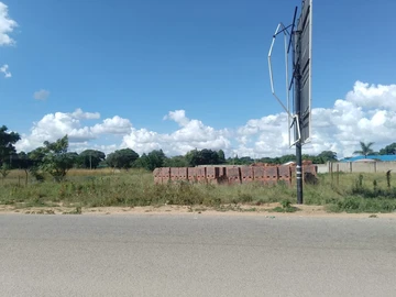 Commercial & Industrial Land