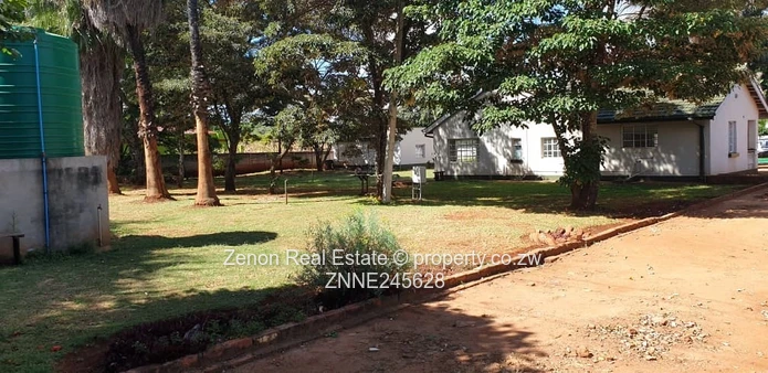 3 Bedroomed House For Sale In Borrowdale Philadelphia